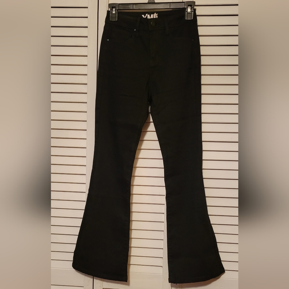 𝅺YMI girl black flare leg pant jean sz 14  NWOT